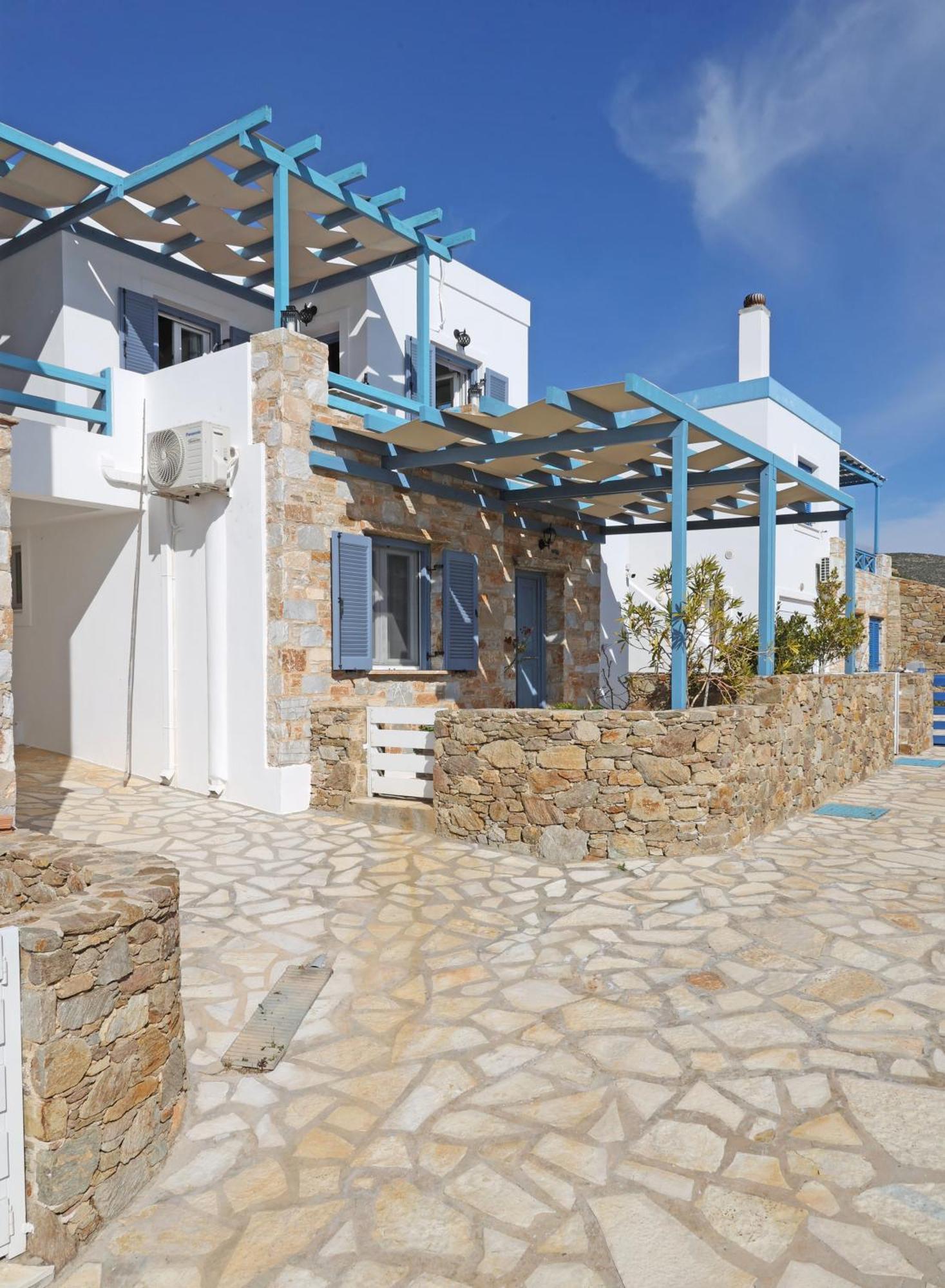 Ebatis Guesthouse Vári Exterior photo