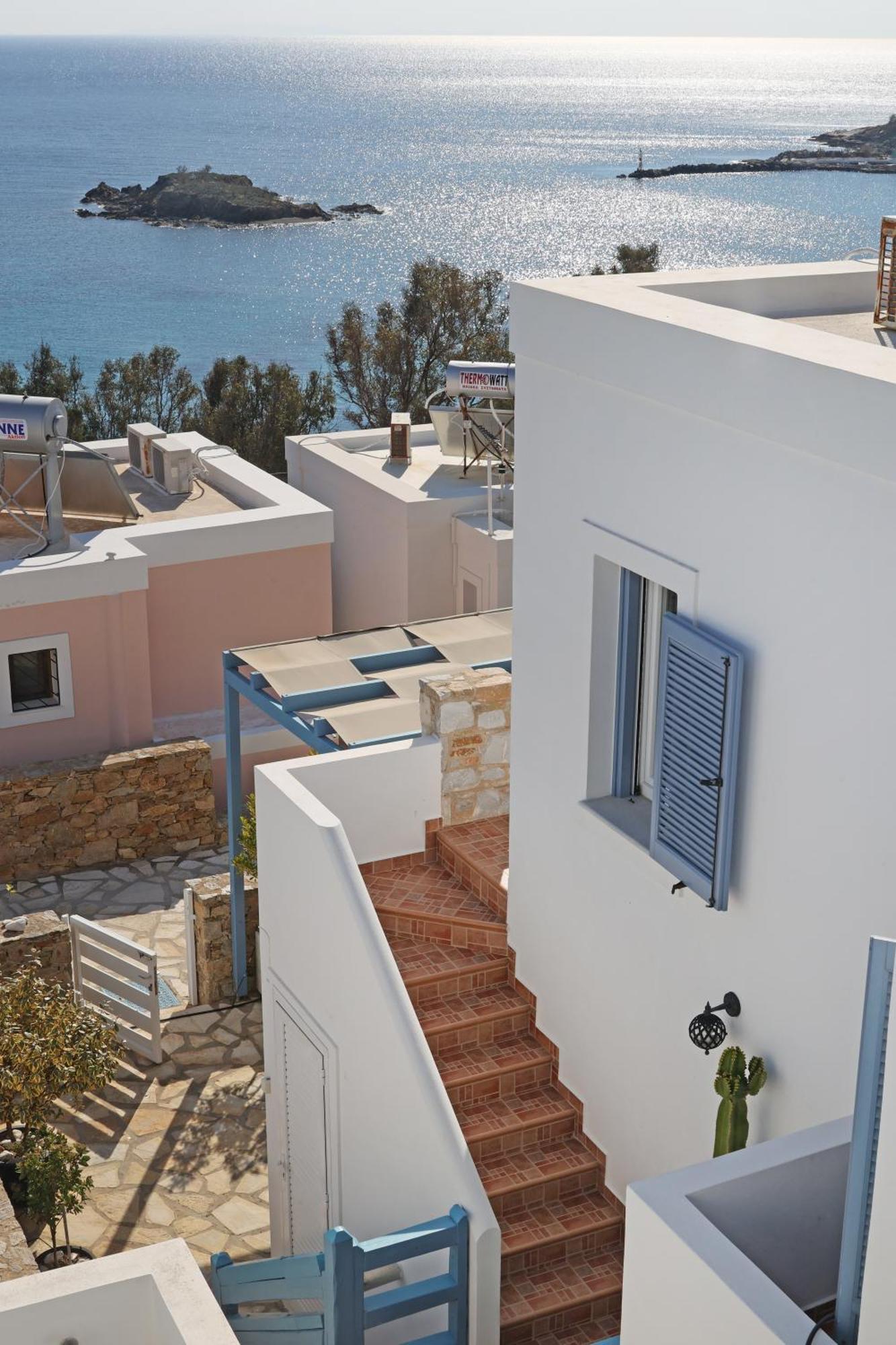 Ebatis Guesthouse Vári Exterior photo